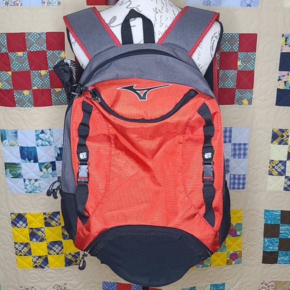Mizuno Handbags - Mizuno Lightning Volleyball Backpack Never Used